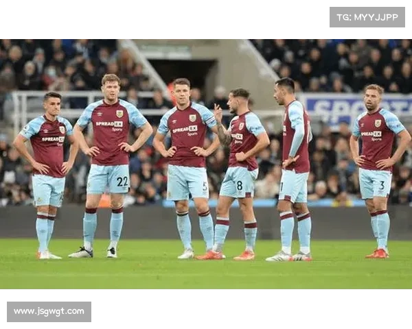 探寻伯恩利足球俱乐部的辉煌历史与卓越荣誉成就